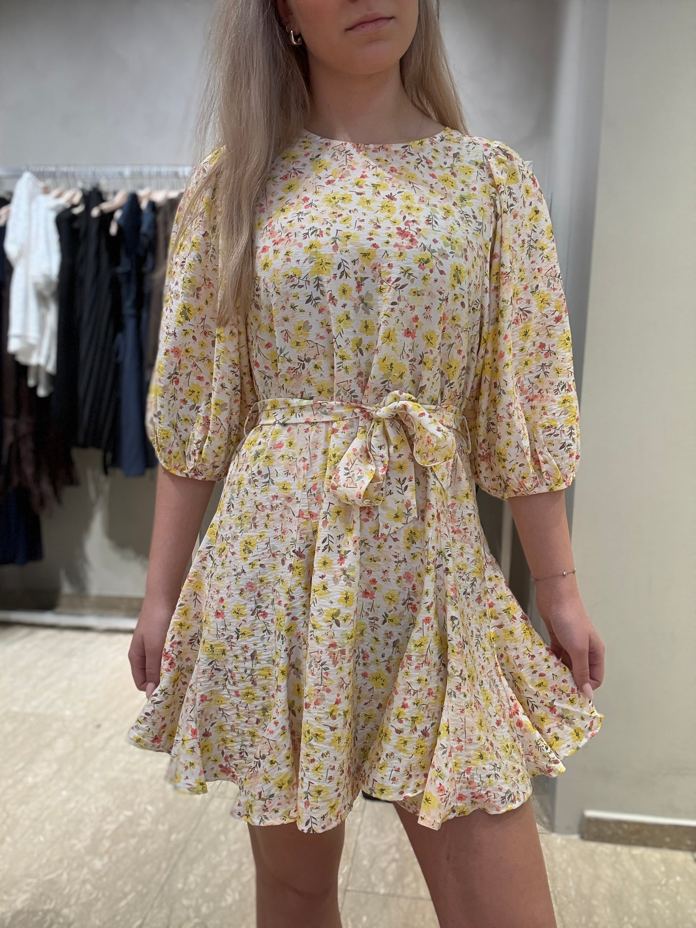 VIGUACA Short Dress - Yarrow